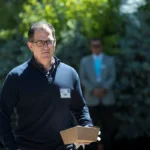 Dell sube 39% en Bolsa por demanda récord de servidores para IA