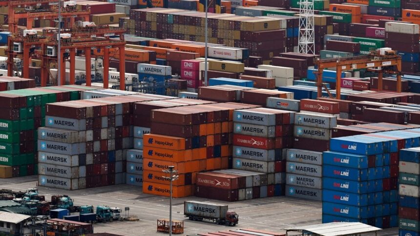 China reducirá aranceles a materias primas y productos médicos en 2026