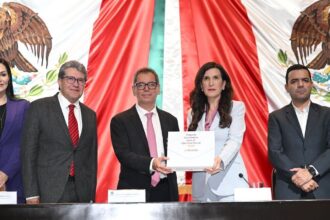 Hacienda sube impuestos a bebidas, tabaco y casinos en 2026