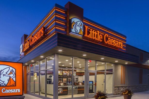 Farmacias Similares, Cinemex y Little Caesars: expansión con datos