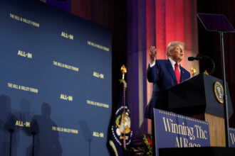 Trump acusa a la inteligencia artificial de sesgo contra conservadores