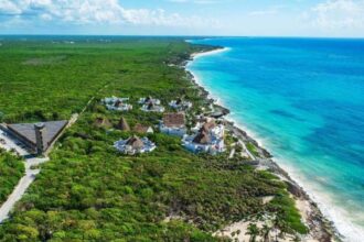 Tulum sufre baja histórica de turistas en 2025 y busca soluciones