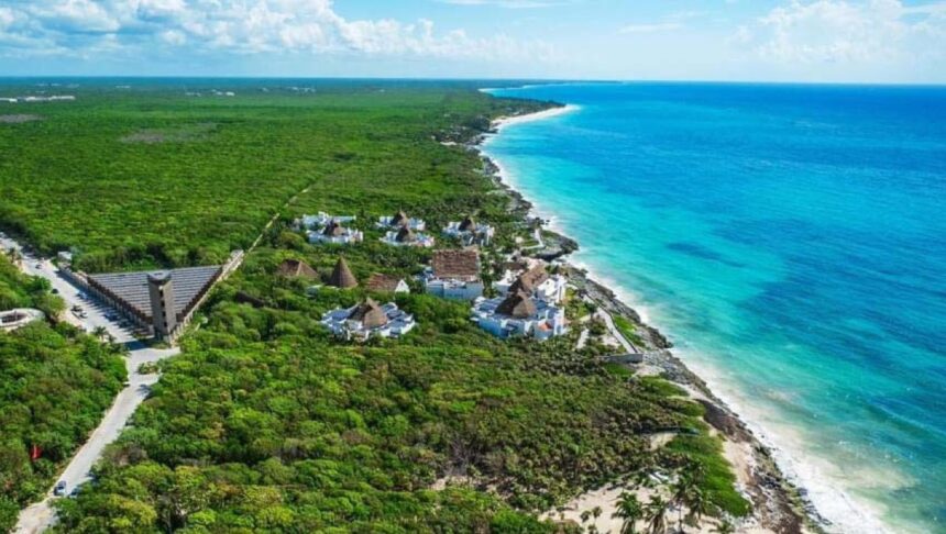 Tulum sufre baja histórica de turistas en 2025 y busca soluciones