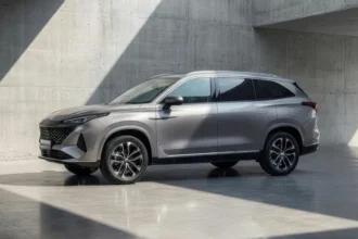 MG inicia producción en serie de baterías semisólidas en Europa