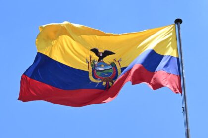Economía de Ecuador crece 3.7% en 2025 por exportaciones e inversión