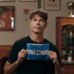 Shot lanza alfajor de pasta de maní inspirado en meme futbolístico