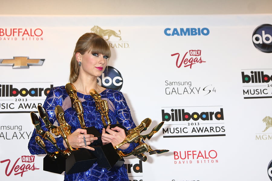 Bill Ackman ofrece 64,000 mdd por Universal Music Group