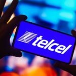 América Móvil negocia alianza con Starlink para cobertura satelital