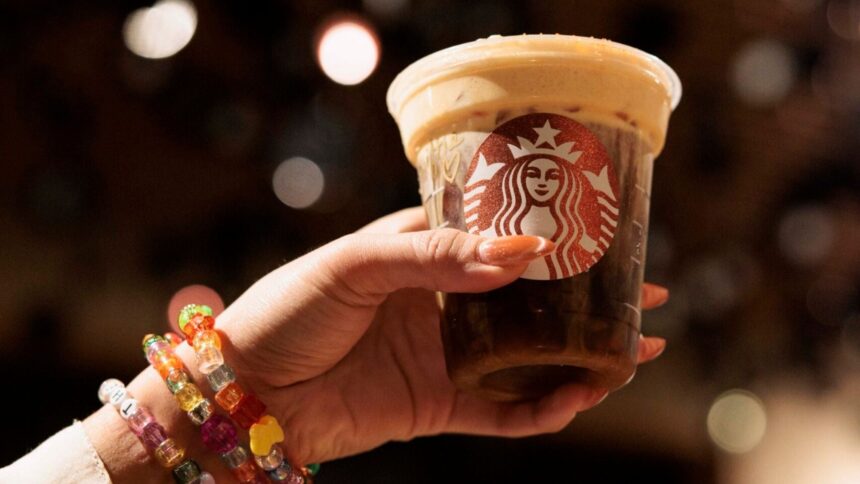 Starbucks supera 41,000 tiendas globales y anuncia 650 nuevas en 2026