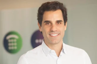 Telefónica Brasil aumenta ingresos 7.4% por impulso de 5G y fibra