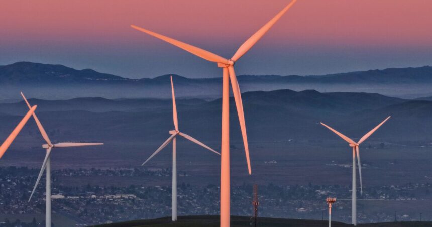 Industria eólica invertirá 5,000 mdd en 14 parques hasta 2029