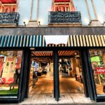 Levi’s refuerza su estrategia en Latam con el Batwing como símbolo