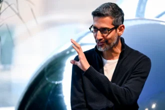 Alphabet amplía emisión a 84,750 mdd para invertir en IA