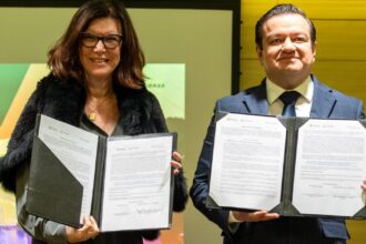 Pemex y Petrobras acuerdan explorar hidrocarburos en el Golfo