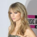 Taylor Swift y Travis Kelce se casan en boda mediática global