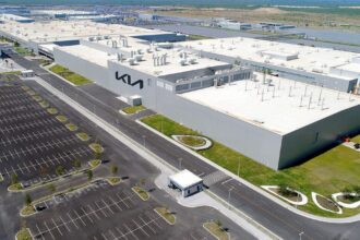 Kia invertirá 649 mdd en Nuevo León para fabricar el EV3 eléctrico