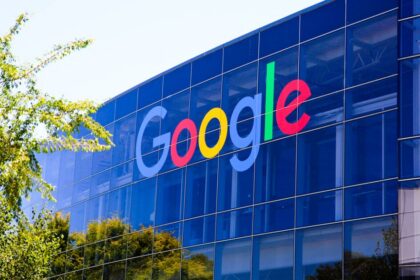 Google reestructura liderazgo en IA para acelerar desarrollo de Gemini