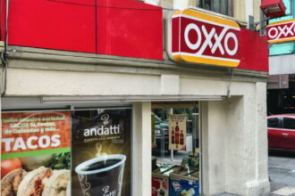 FEMSA impulsa expansión global de OXXO en EE UU y Europa