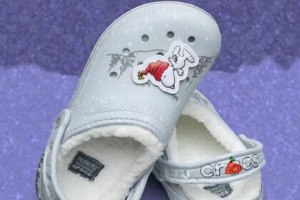Crocs y Peanuts lanzan colección navideña para toda la familia